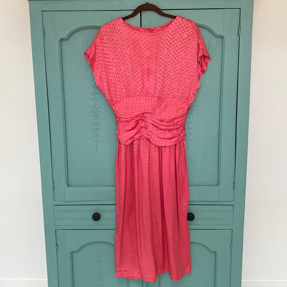 Y.Le’V 100% Silk Dress. Size 12. Pink